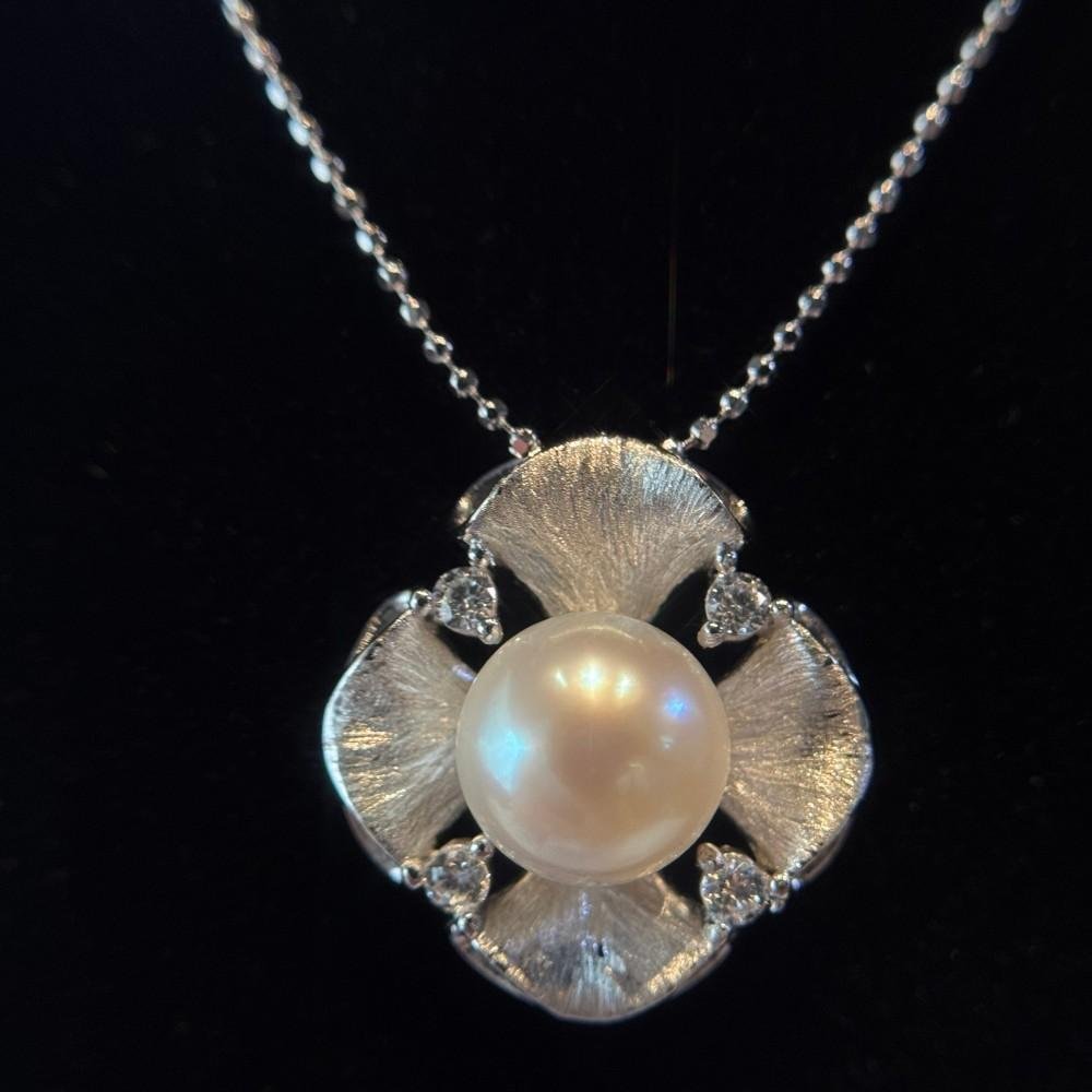 Natural Pearl Pendant Necklace for Women, 2 Carat Round Pearl, 925 Sterling Silver, Surrounded by Sparkling Cubic Zirconia – Elegant Fine Jewelry Gift